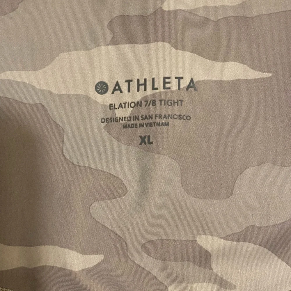 Athleta Gray Camouflage Camo Elation‎ 7/8 Tights 23" Inseam Size XL - Picture 4 of 4